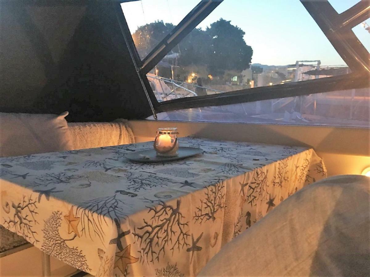 Desire Charming House Boat Ξενοδοχείο Παλέρμο Εξωτερικό φωτογραφία